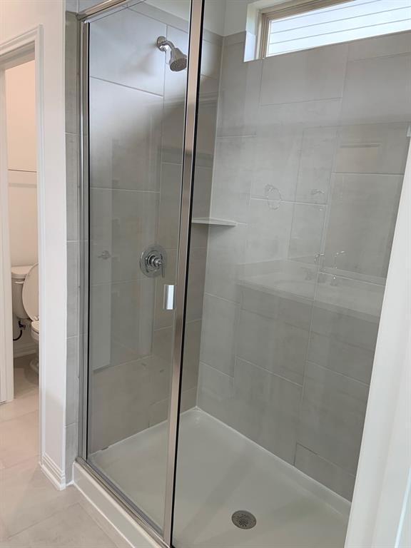 Building Photo - 152 Lime St