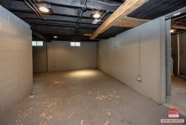 Building Photo - Lovely Ranch Home