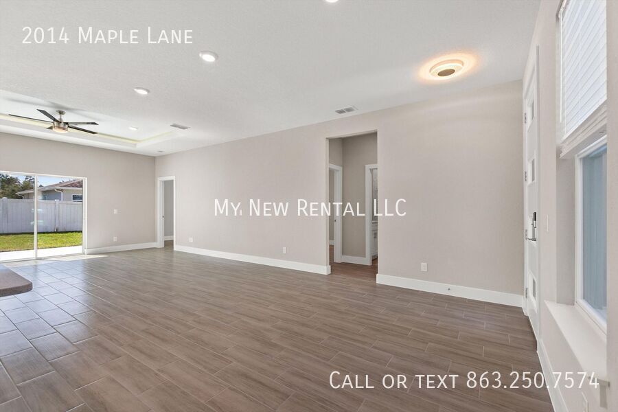 Building Photo - 2014 Maple Ln