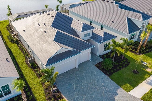 Building Photo - 5604 Lightning Whelk Ln