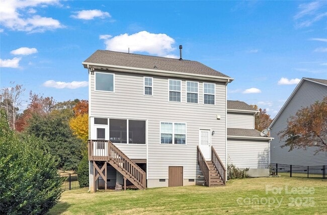 Building Photo - 5829 Dinsmore Ln