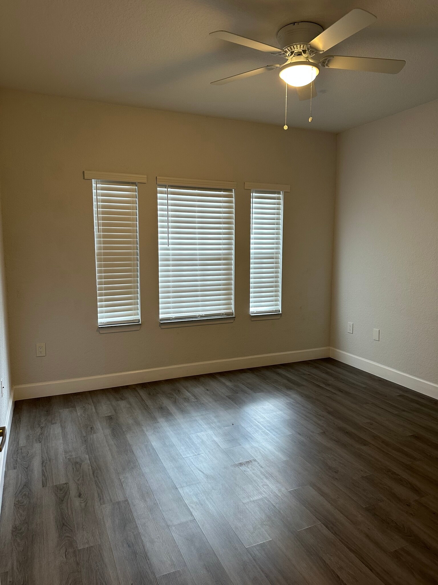 Bedroom #2 - 10075 Gate Pky N