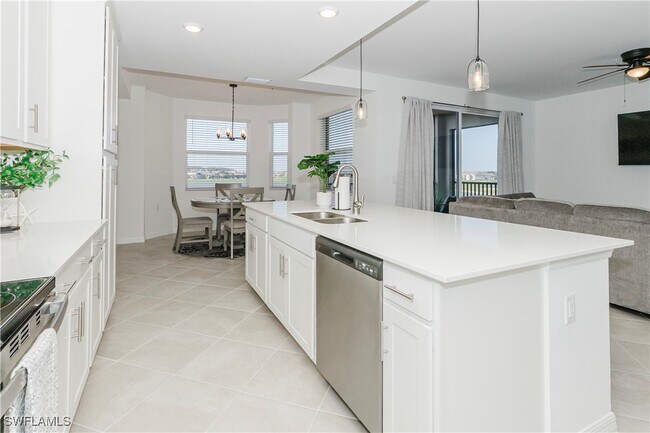 Building Photo - 5583 Double Eagle Cir