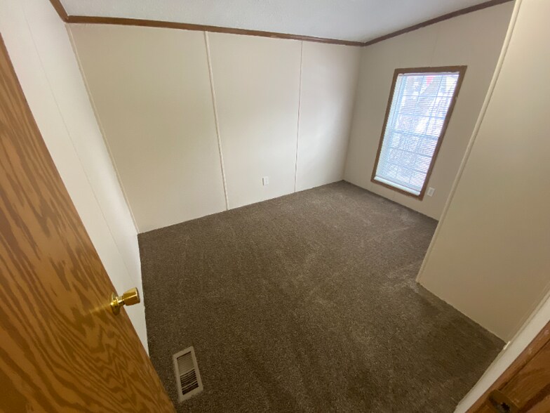 Building Photo - 1953 Borman Ct