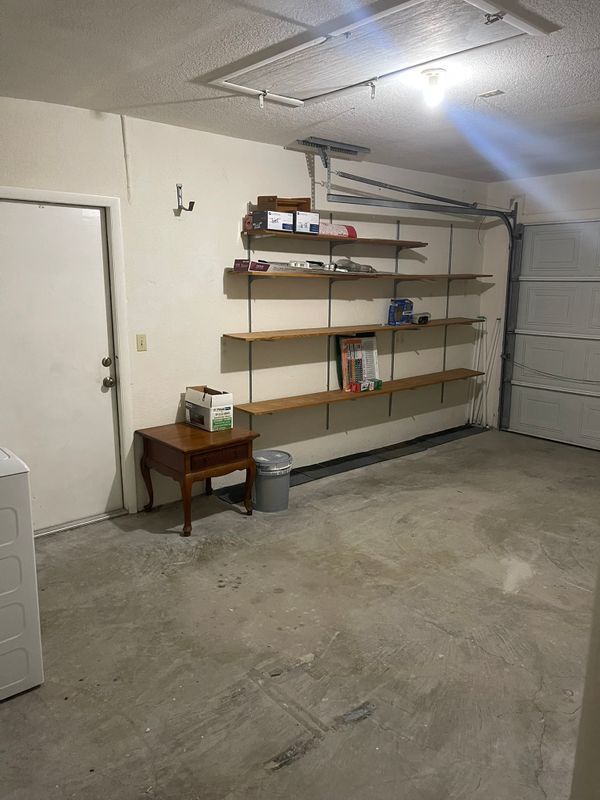 Building Photo - 276 Vilna St