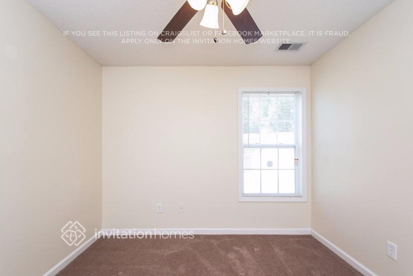 Building Photo - 122 Greystone Cir