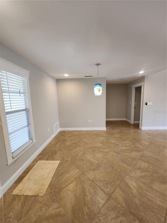 Building Photo - 3409 Montilla Ct