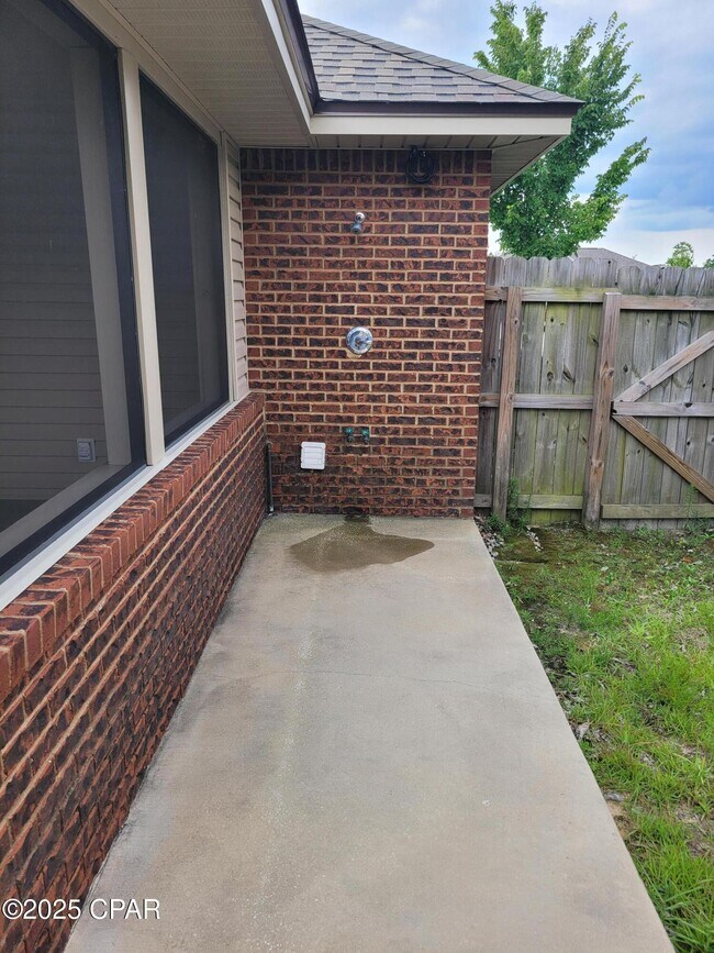 Building Photo - 4503 Bylsma Cir