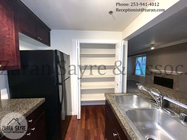 Building Photo - 349- Beautiful 1 Bedroom - 1 Bathroom Cond...