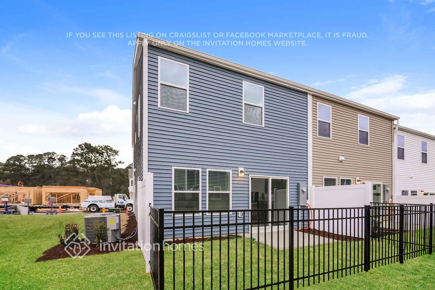 Building Photo - 950 Greenville Wy