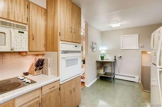 Building Photo - 4618 W 35th Ave