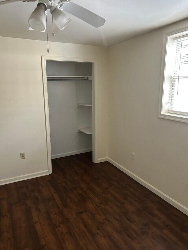 Building Photo - 109 Brylin Dr