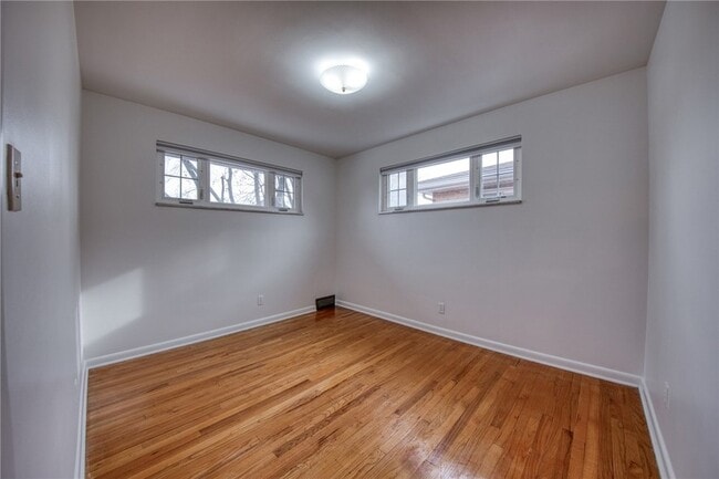 Building Photo - 5523 Rippey Pl