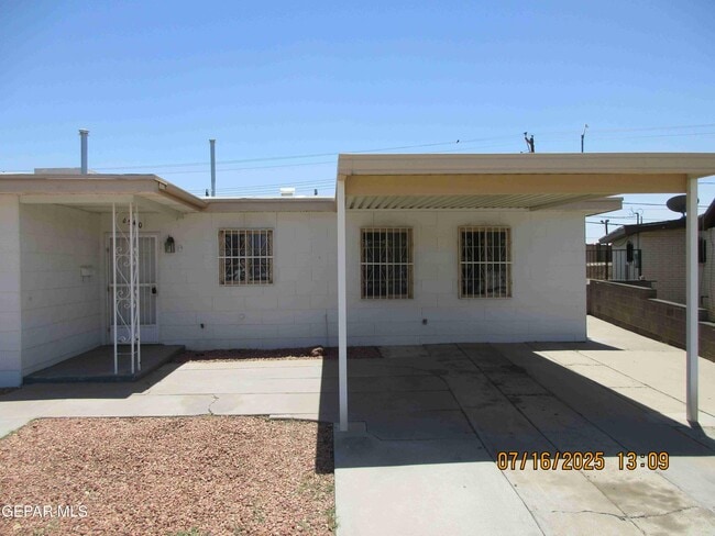 Building Photo - 6540 Cheyenne Trail