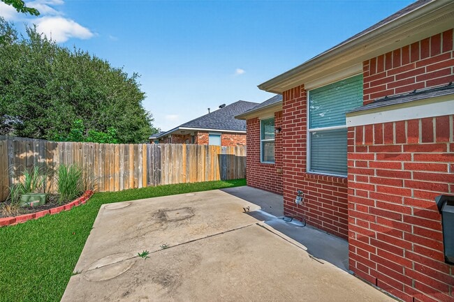 Building Photo - 2815 Sage Creek Ct