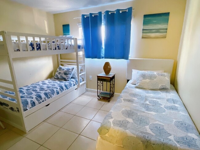 Building Photo - 663 William Hilton Pkwy