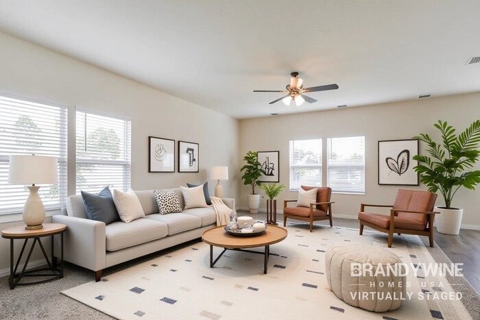 Building Photo - 165 Falcon Ridge Rd