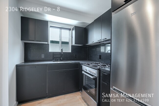 Building Photo - 2304 Ridgeley Dr