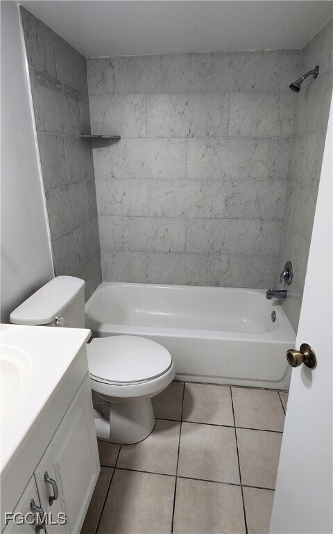 Building Photo - 723 SE 10th St