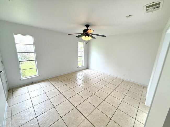 Building Photo - MUST SEE! AVAILABLE NOW! UNIQUE 4 Bedroom/...