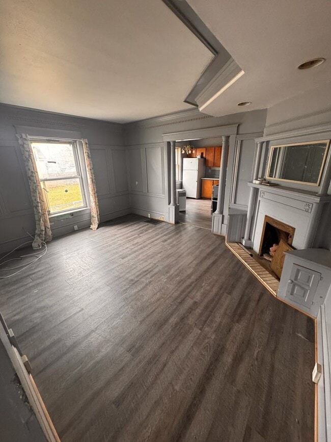 Building Photo - 325 Harrison St