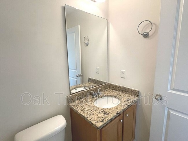 Building Photo - 9111 Parlor Dr