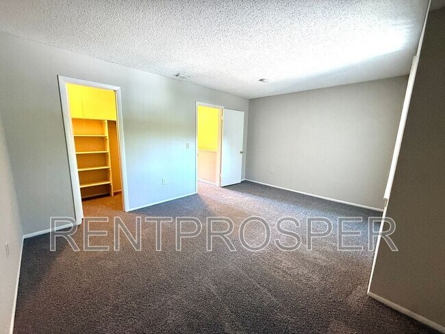 Building Photo - 4155 S Semoran Blvd