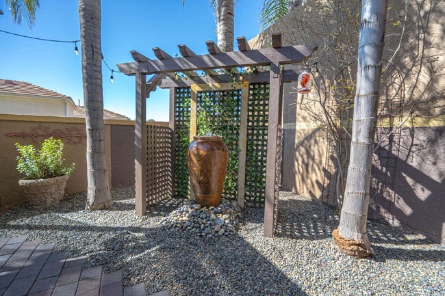 Building Photo - 27887 Skycrest Cir Dr