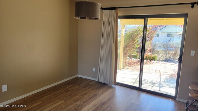 Building Photo - 8101 E Dust Devil Dr