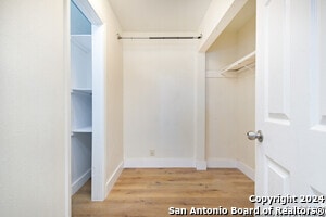 Building Photo - 10527 Perrin Beitel Rd