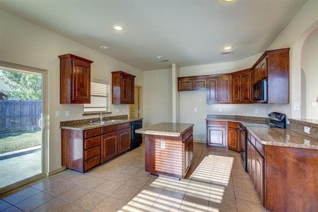 Building Photo - 10825 Irish Glen Trail