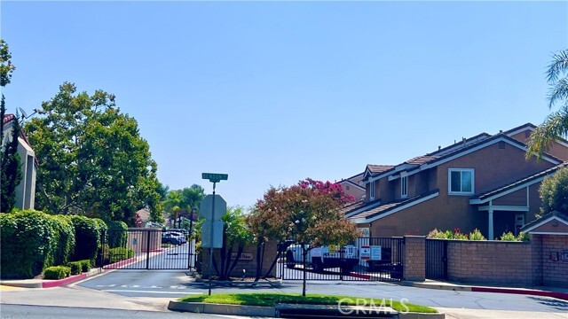 Building Photo - 1561 Corte Santana