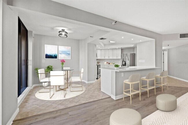 Building Photo - 5950 Pelican Bay Plaza S