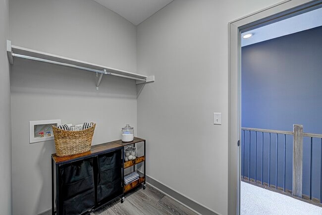 Building Photo - 208 Midland Trace Trail