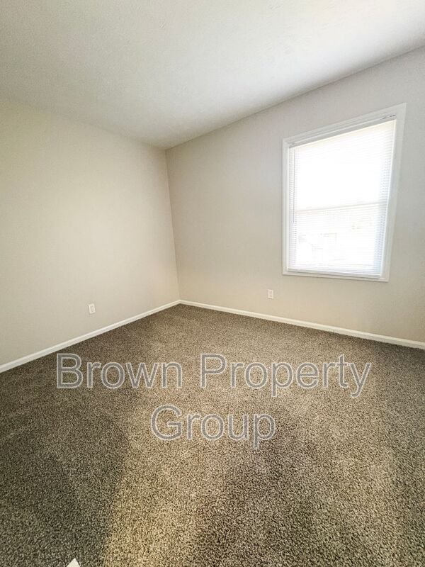 Building Photo - 414 Cumbrian Ct