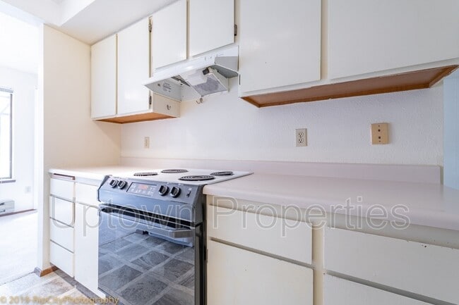 Building Photo - 254 Cervantes Cir