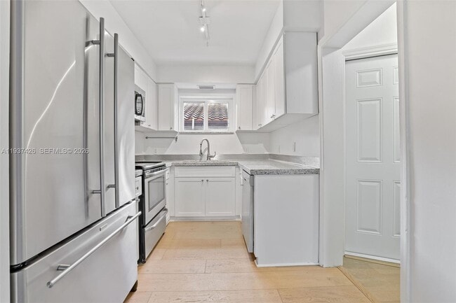 Building Photo - 3365 William Ave