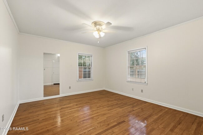 Building Photo - 418 Marguerite Blvd