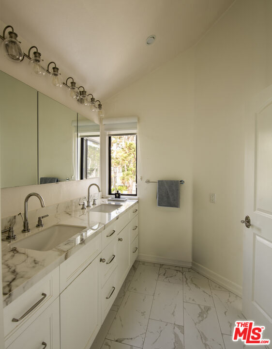 Building Photo - 1248 23rd St