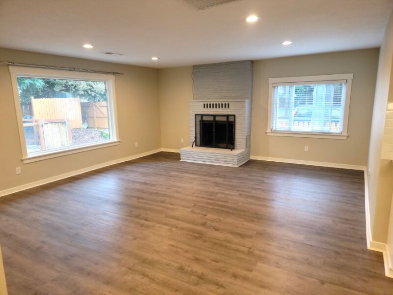 Building Photo - 2608 Neals Ln