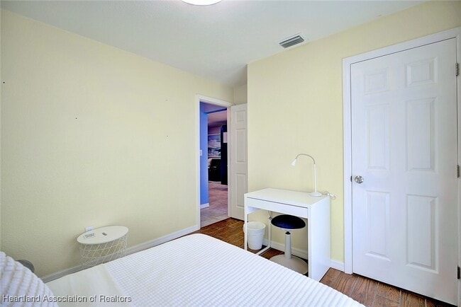 Building Photo - 4706 Mercado Dr