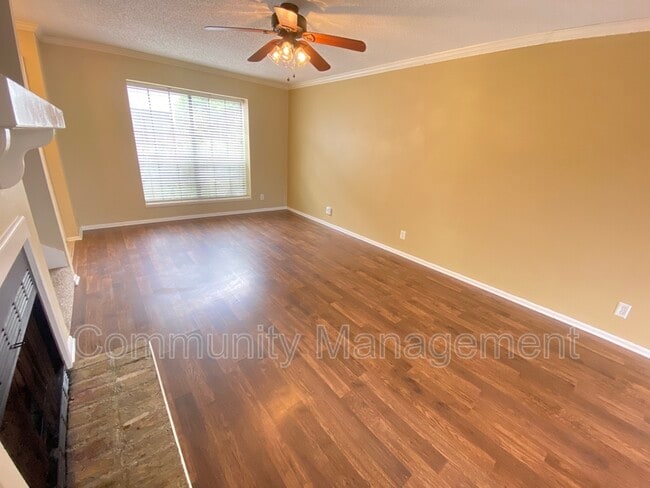 Building Photo - 2245 King Arthur Blvd