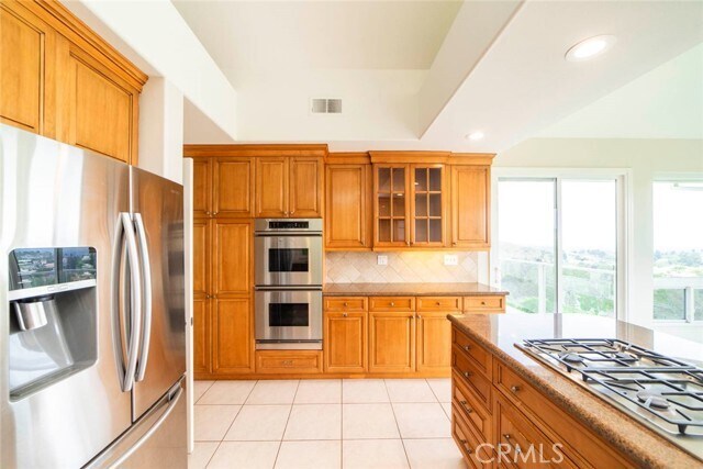 Building Photo - 20 Sirius