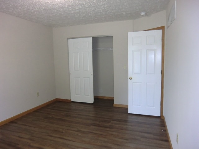 Building Photo - 1751 N Keebler Ave