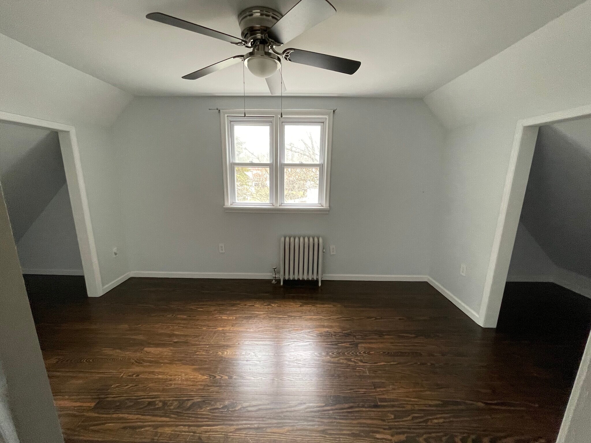 Building Photo - 922 Richmont St