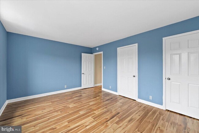 Building Photo - 4812 30th St S