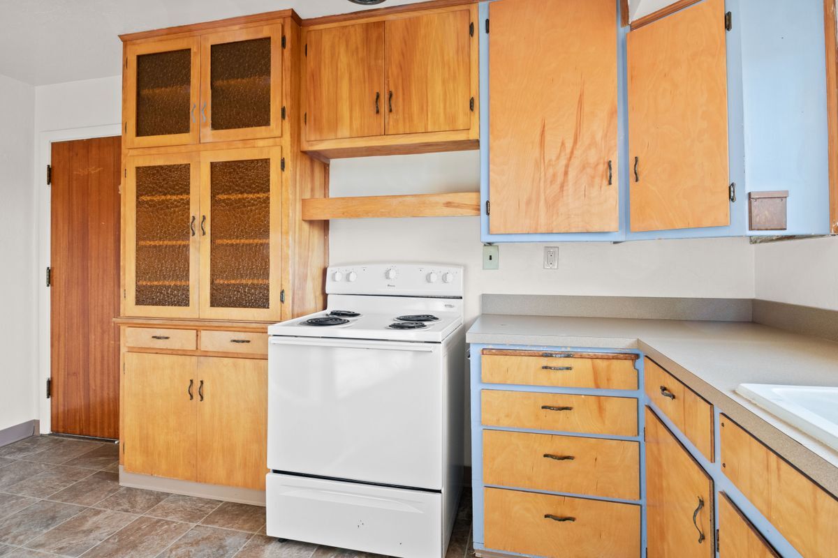 Building Photo - 2055 NW Beca Ave