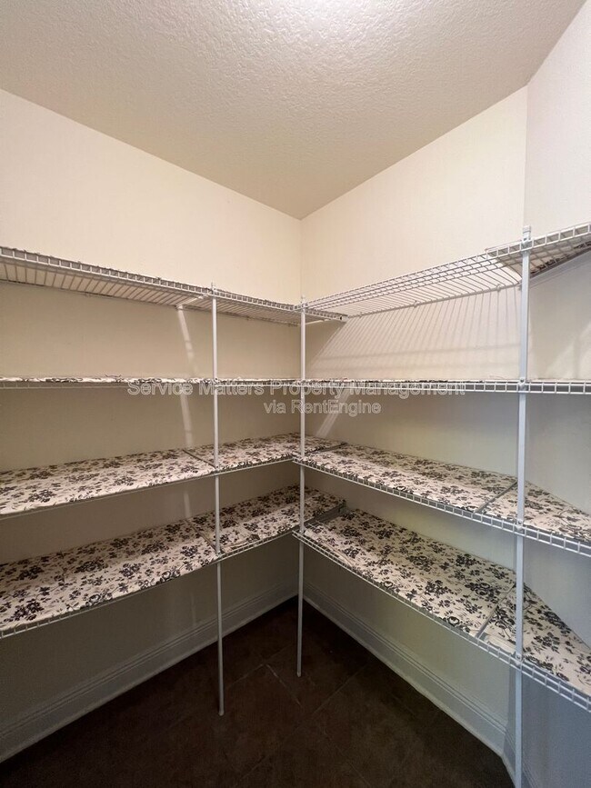 Building Photo - 6175 Chester Dr