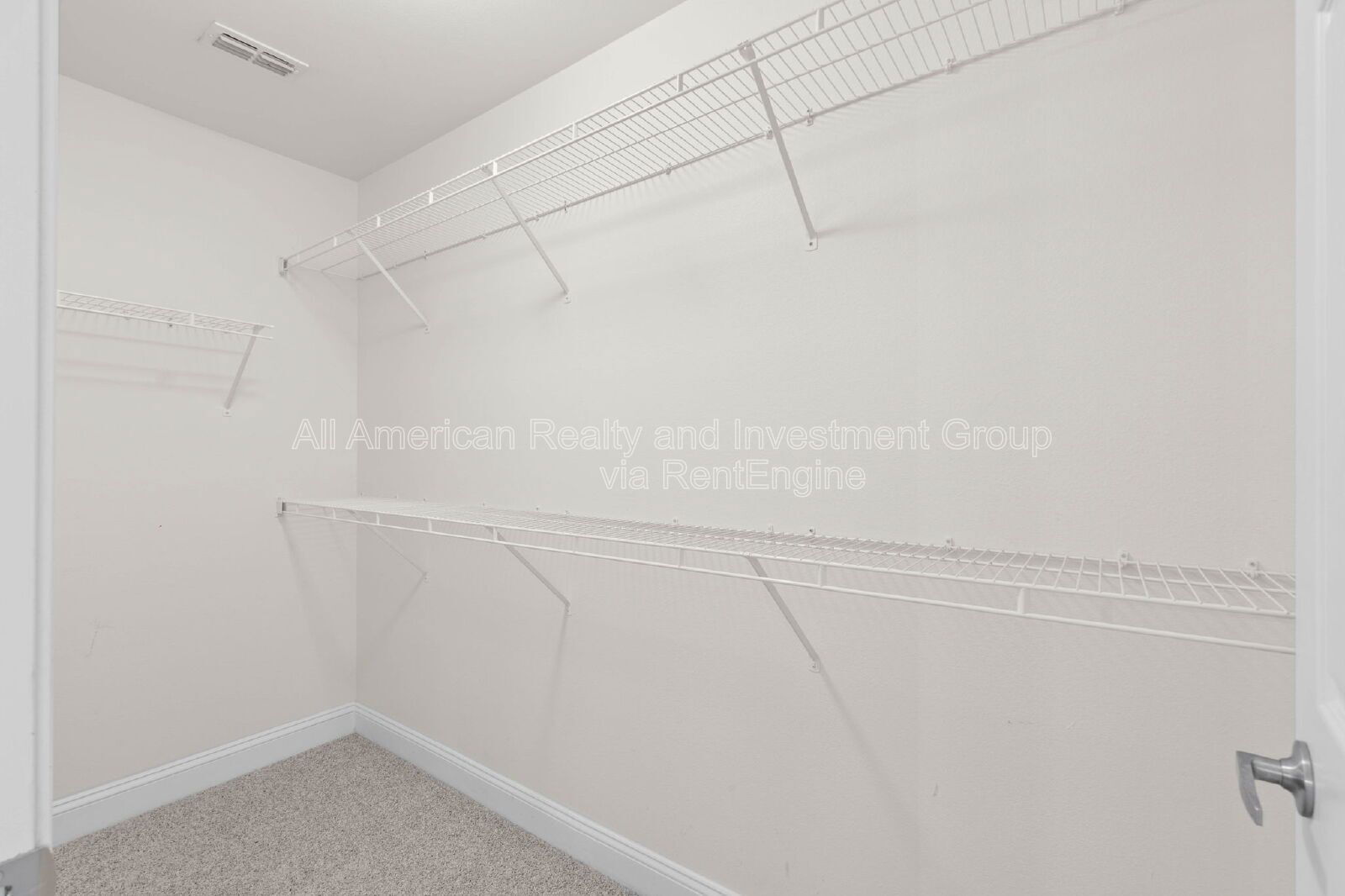 Building Photo - 554 Wingspan Way