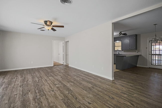 Building Photo - 2826 58th St